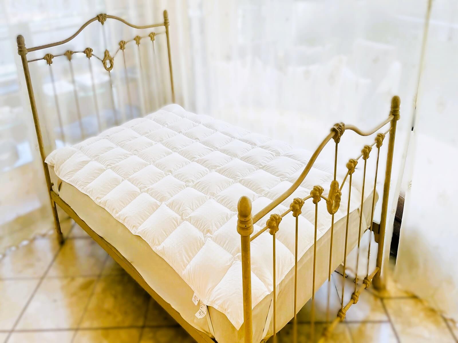 羽毛ベッドパッド