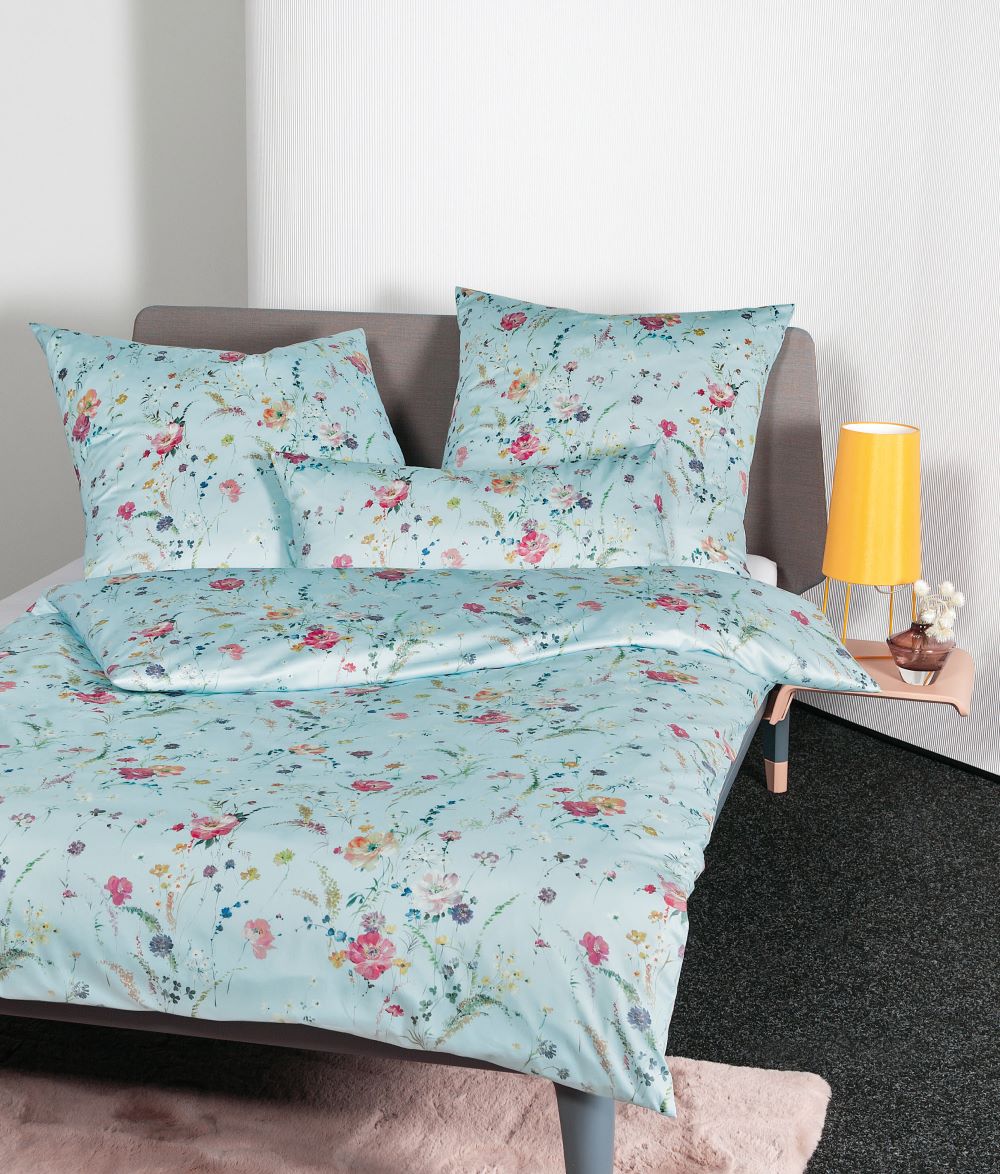 新商品入荷のお知らせ シェーンベルグではヨーロッパ直輸入の馬毛や羽毛などの素材・品質にこだわった枕、布団などの寝具・ホームテキスタイル品を